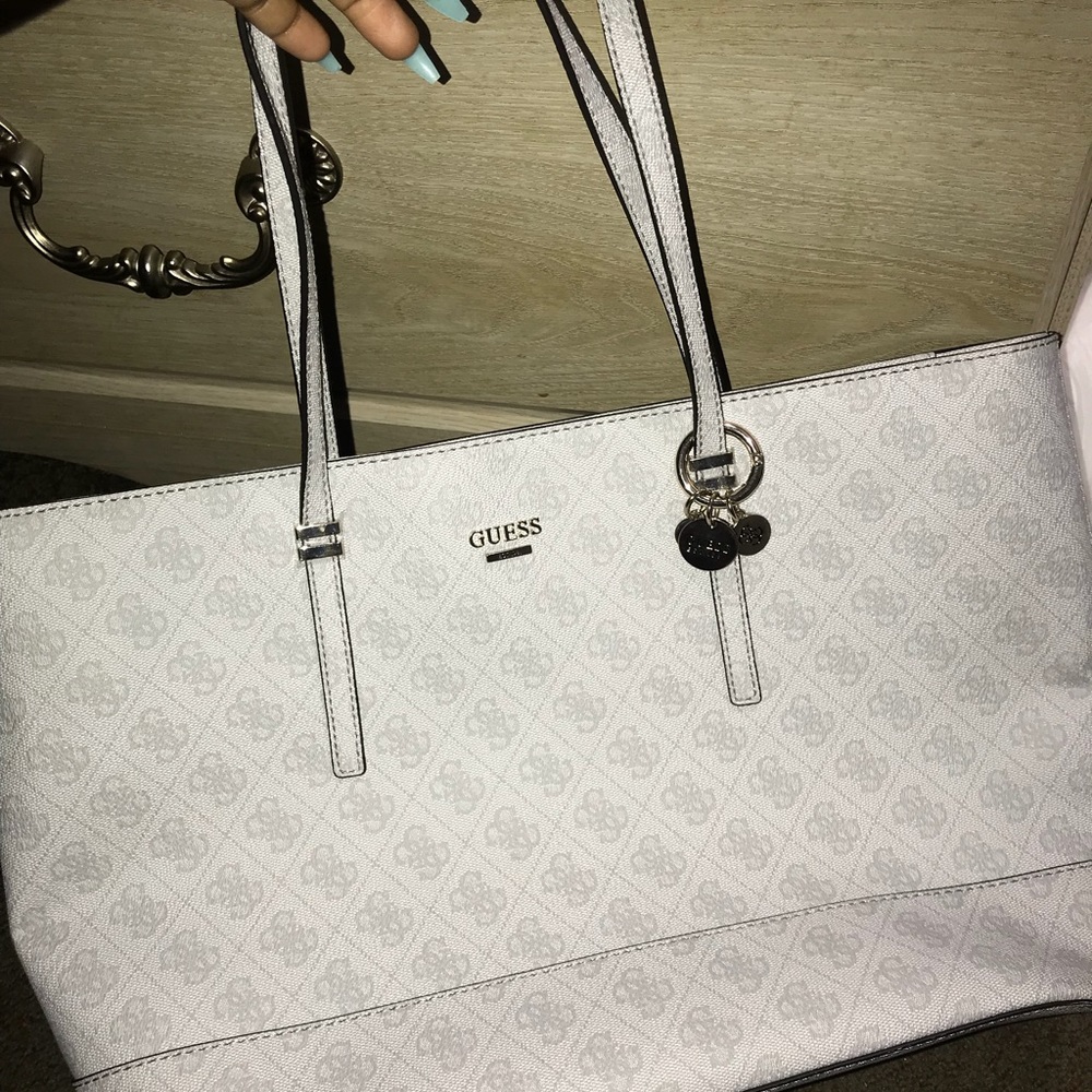 GUESS white tote.